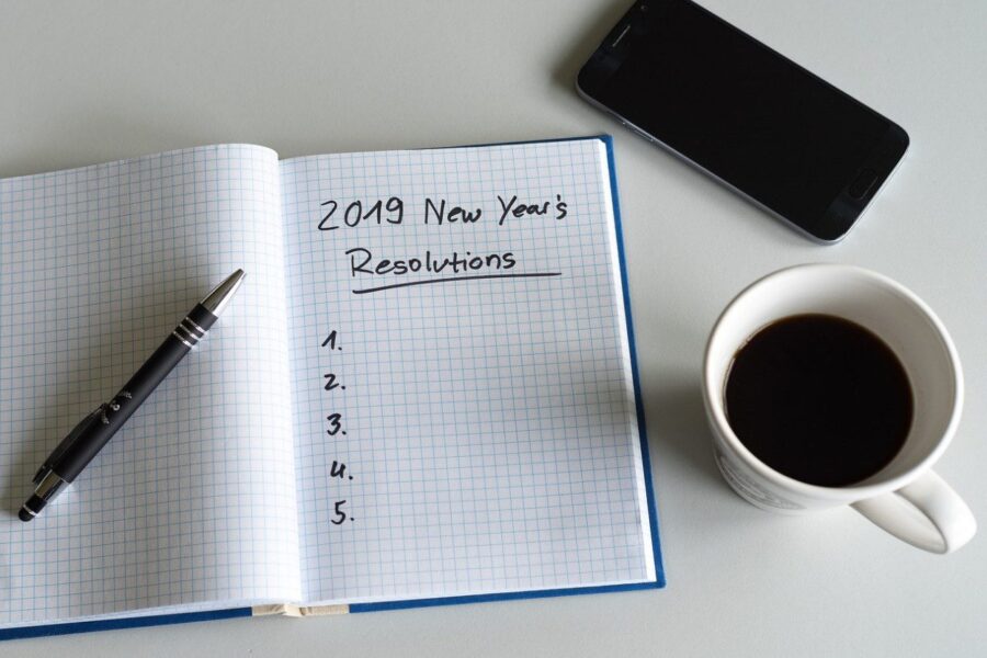 HOW TO ACHIEVE YOUR NEW YEAR’S RESOLUTIONS